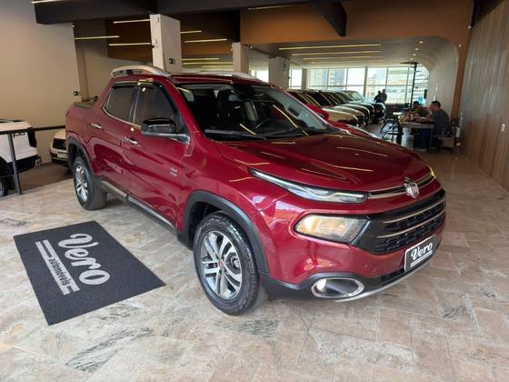 FIAT TORO 2.0 16V TURBO DIESEL VOLCANO 4WD AT9 FIAT TORO 2.0 16V TURBO DIESEL VOLCANO 4WD AT9
